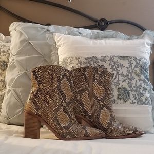 NEWLY LOWERED PRICE! NWOT Free People Snake Print Boots!